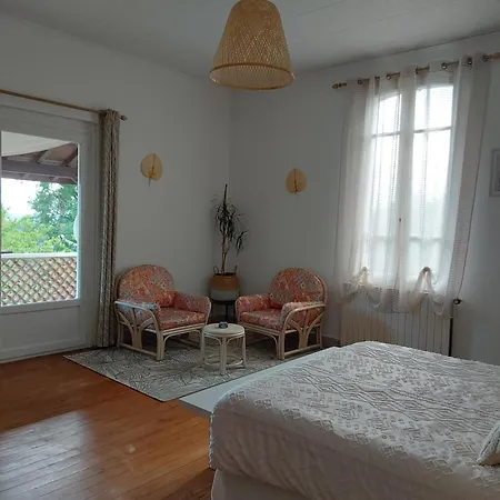 Couette-café La Tuilerie