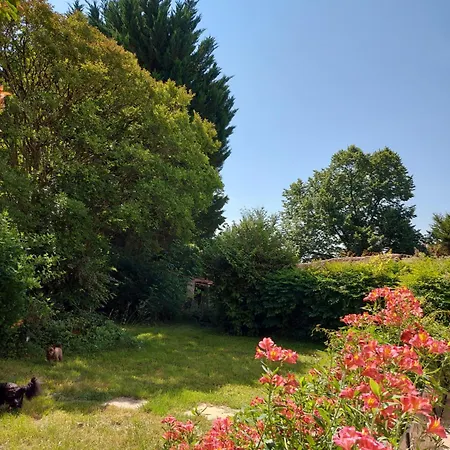 Couette-café La Tuilerie 3*